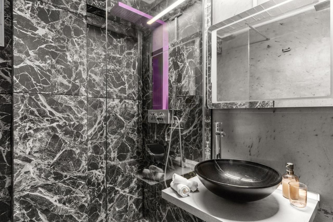 Luxe House In Glyfada With Spa Near Metro Station C8 Atenas Exterior foto